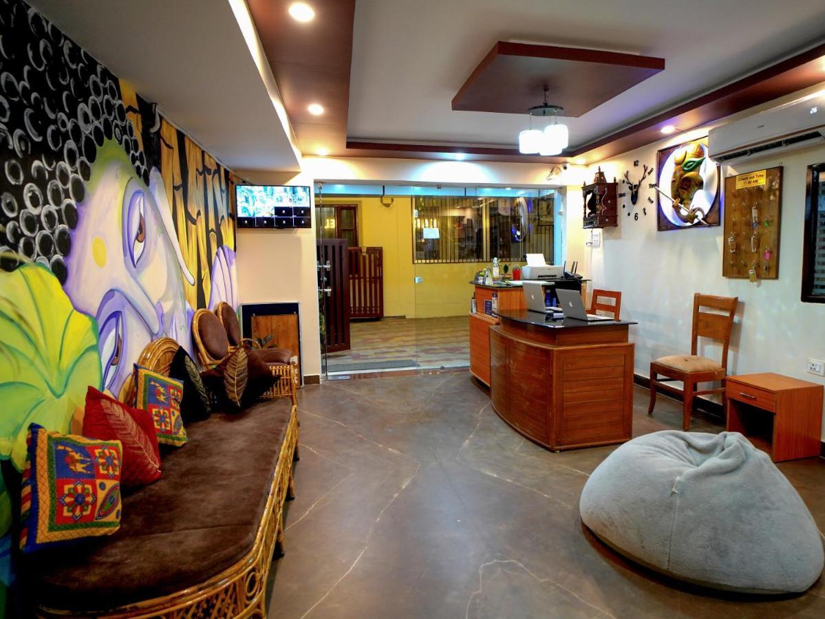 Karwaan Hostel Rishikesh Exterior photo